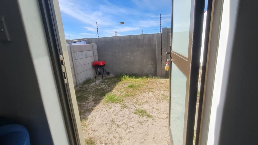 2 Bedroom Property for Sale in Bardale Village Western Cape